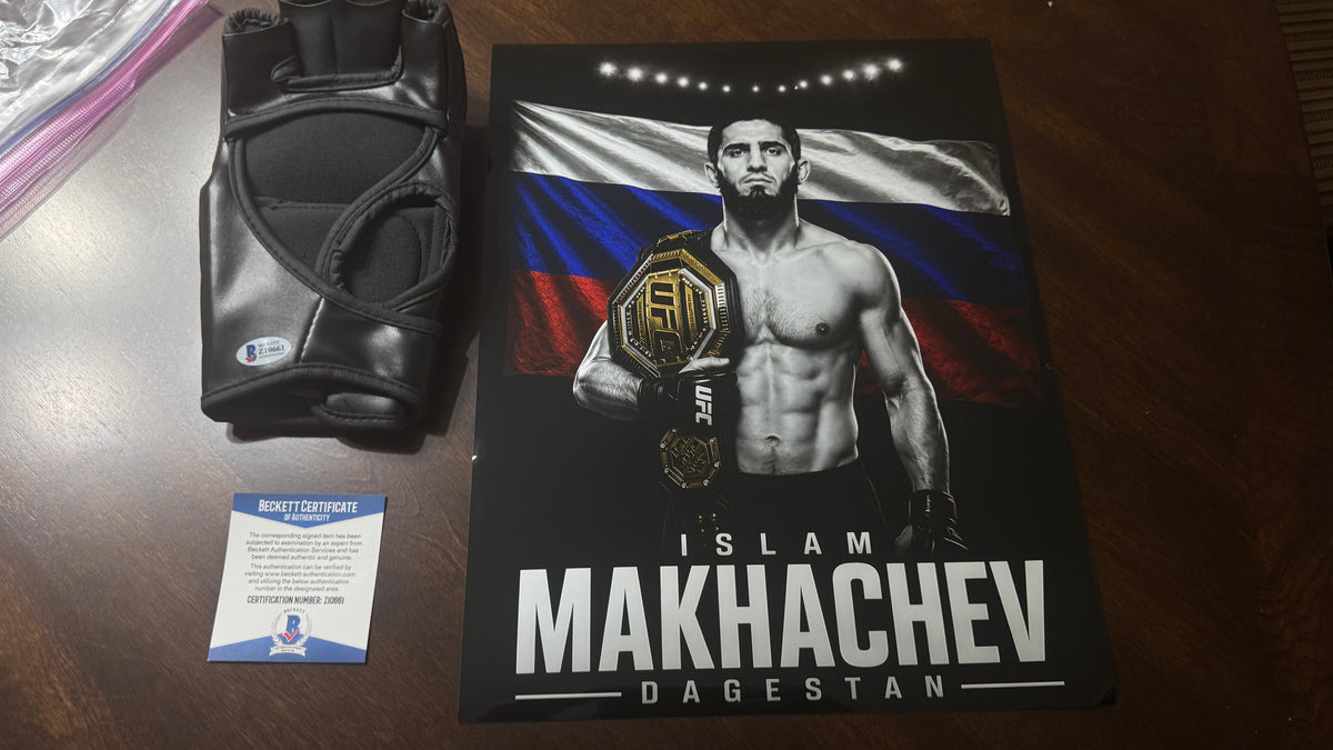 Islam Makhachev Signed UFC Glove Shadow Box – Beckett BAS | Icon Black 1/10