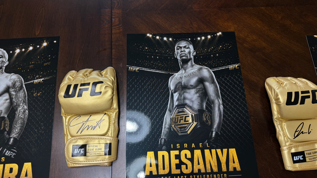 Israel Adesanya Signed Gold UFC Glove Beckett Champion Gold Series Limited 1/10